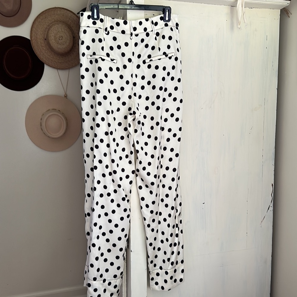 Zara - Picture 5 of 6
